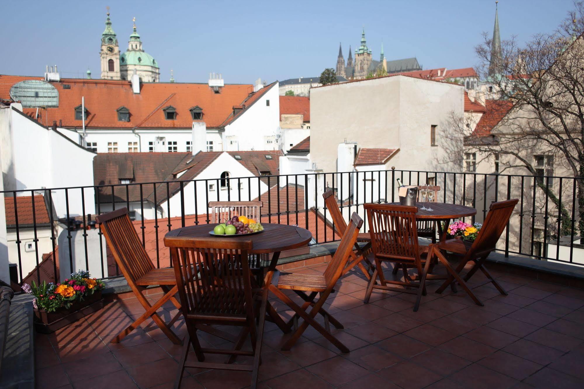 Hotel Pod Vezi Prag Eksteriør billede